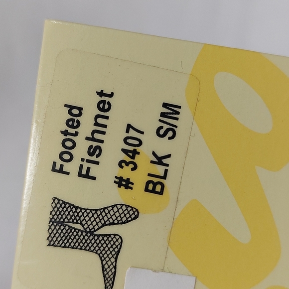 Capezio Studio Basics Footed Fishnet Tight #3407 - Picture 4 of 5